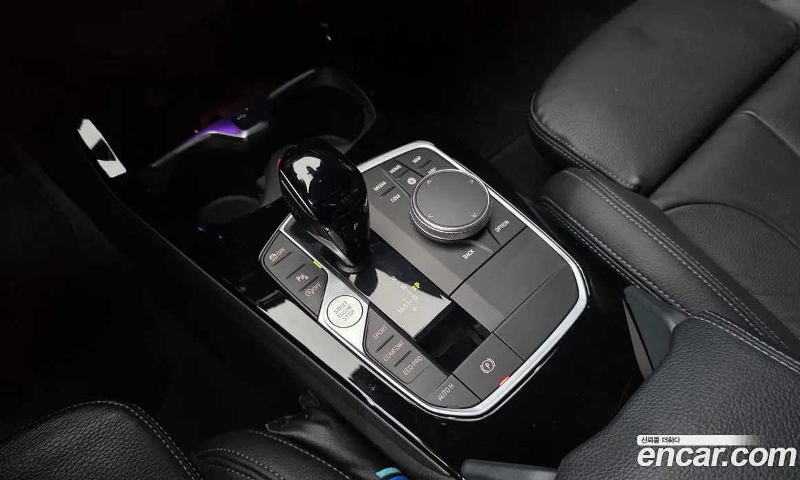 BMW 1 серия 2022 2.0 автомат (гидро), фото 12