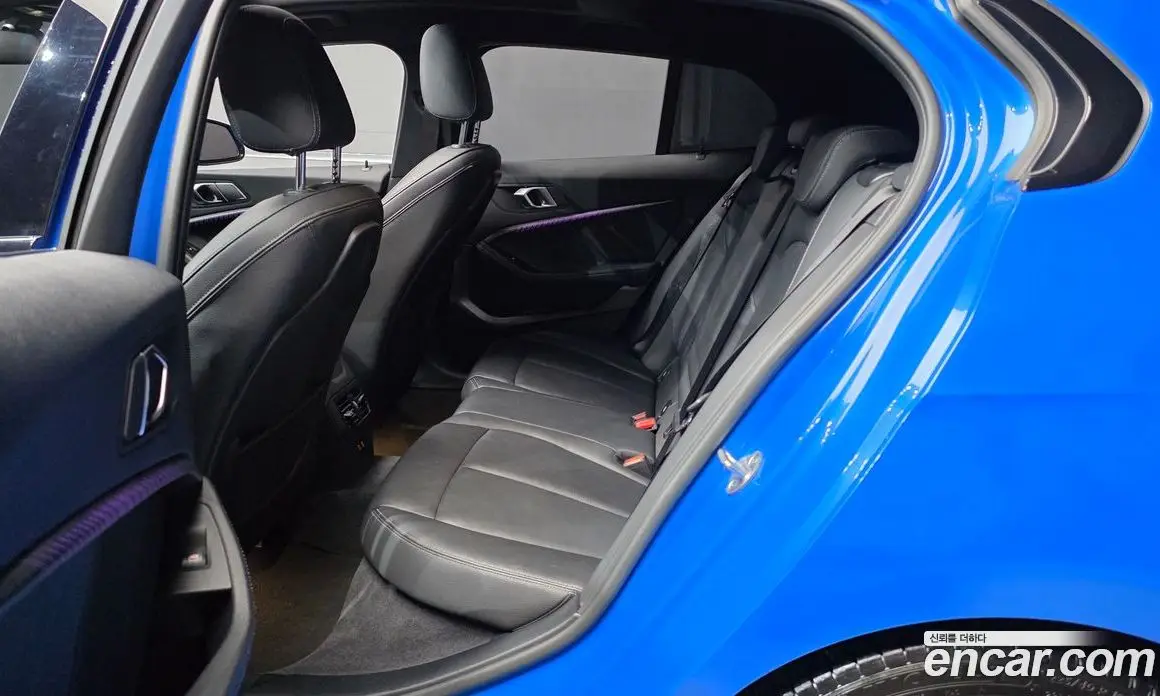 BMW 1 серия 2022 2.0 автомат (гидро), фото 18