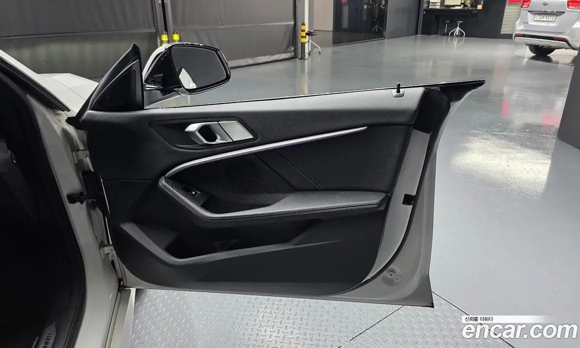 BMW 2 серия 2022 2.0 автомат (гидро), фото 14