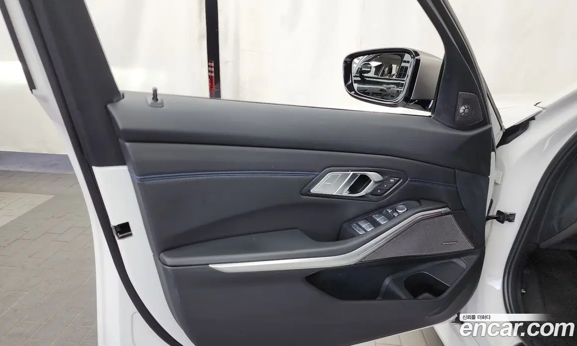BMW 3 серия 2022 3.0 автомат (гидро), фото 14