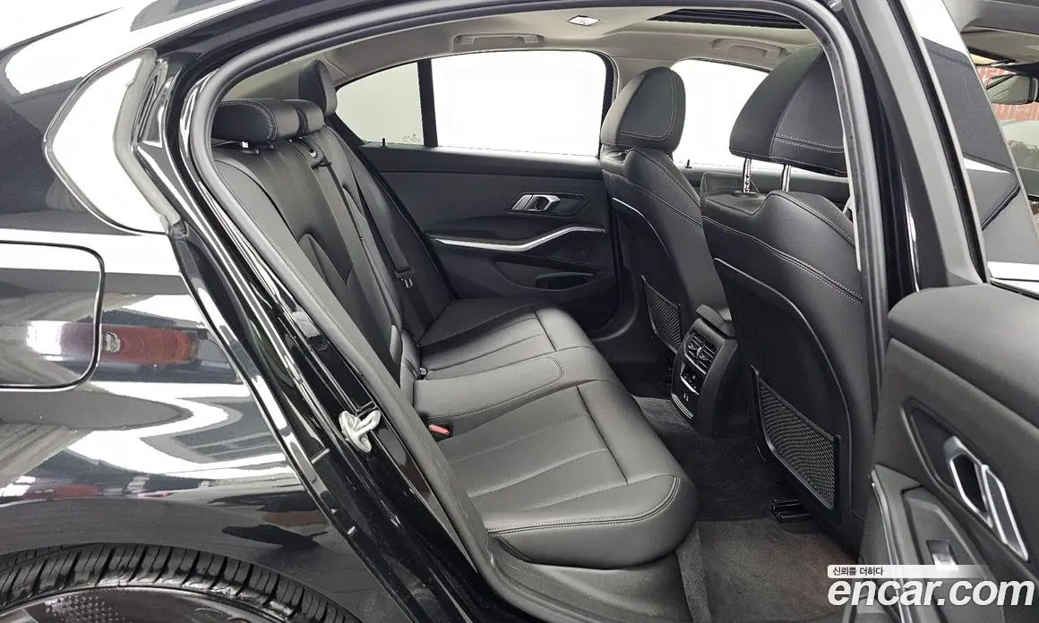 BMW 3 серия 2022 2.0 автомат (гидро), фото 18 BMW 3 серия 2022 2.0 автомат (гидро), фото 18