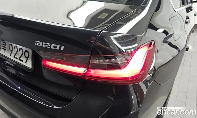BMW 3 серия 2022 2.0 автомат (гидро), миниатюра 9 BMW 3 серия 2022 2.0 автомат (гидро), миниатюра 9