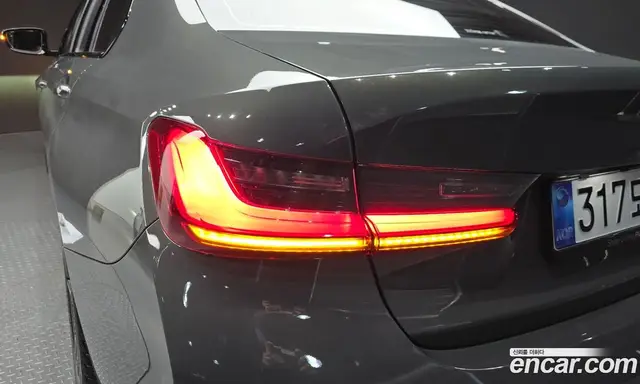 BMW 3 серия 2025 2.0 автомат (гидро), миниатюра 8