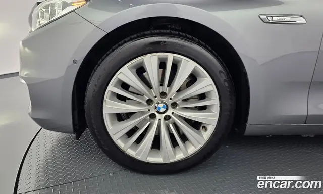 BMW 5 серия 2013 2.0 автомат (гидро), миниатюра 4 BMW 5 серия 2013 2.0 автомат (гидро), миниатюра 4