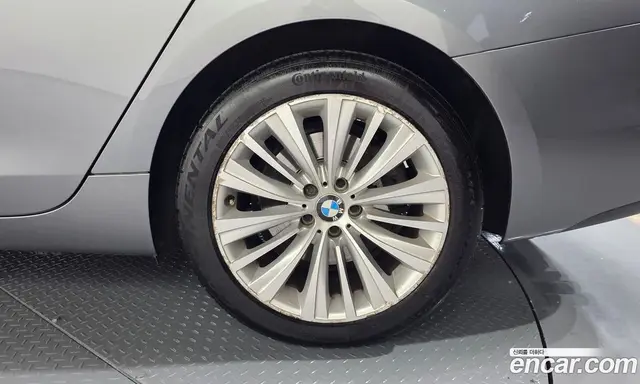 BMW 5 серия 2013 2.0 автомат (гидро), миниатюра 6 BMW 5 серия 2013 2.0 автомат (гидро), миниатюра 6