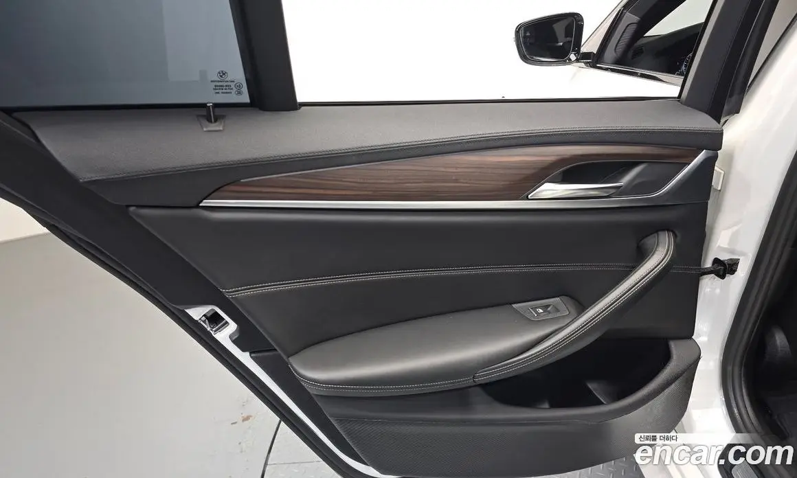 BMW 5 серия 2017 2.0 автомат (гидро), фото 14