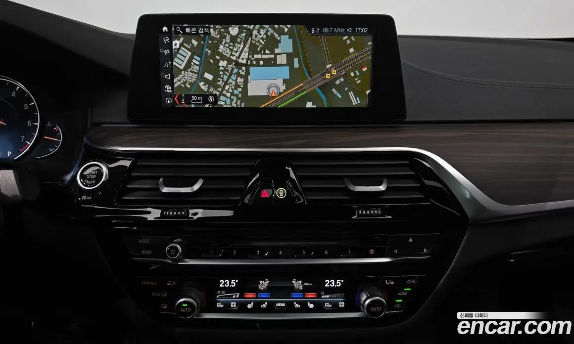 BMW 5 серия 2017 2.0 автомат (гидро), фото 17