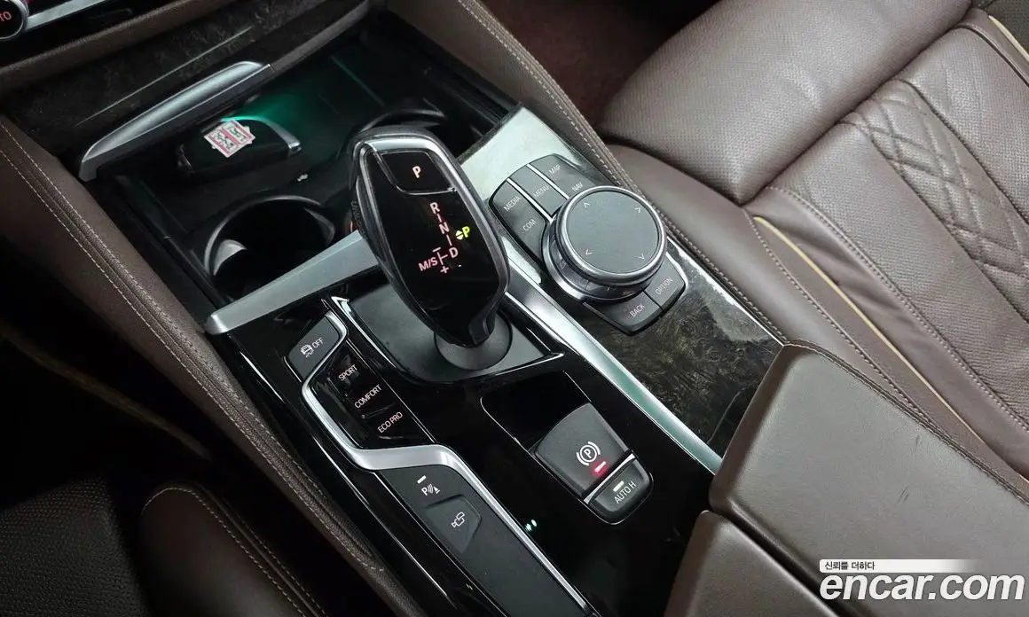 BMW 5 серия 2018 3.0 автомат (гидро), фото 12