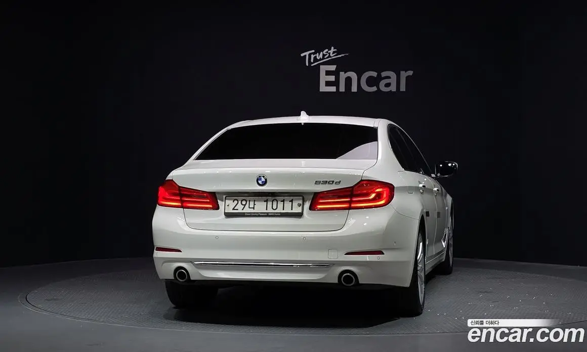BMW 5 серия 2018 3.0 автомат (гидро), фото 4