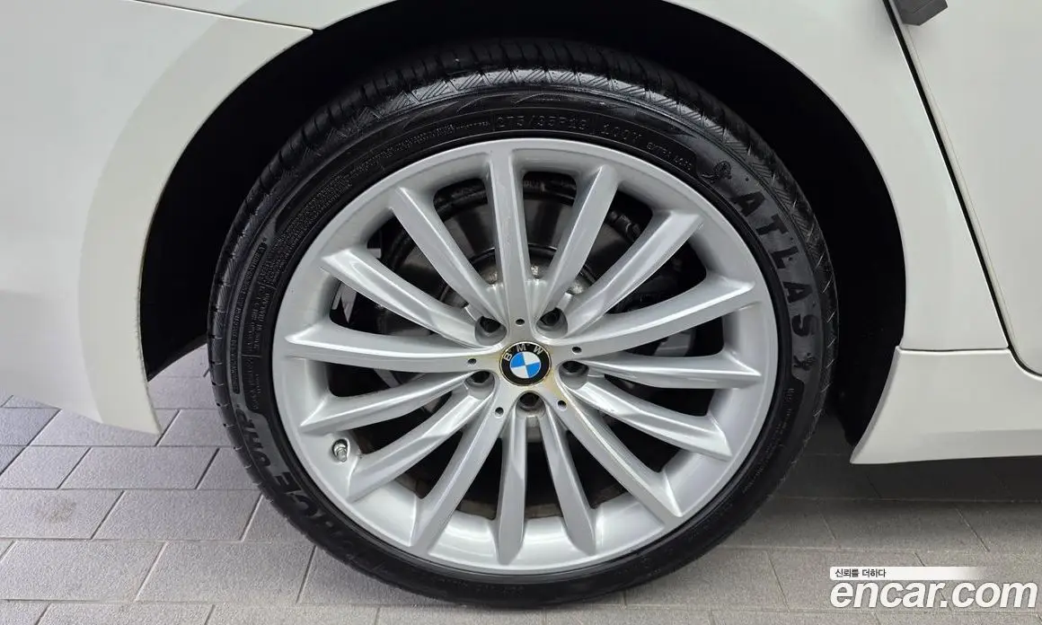 BMW 5 серия 2018 3.0 автомат (гидро), фото 5