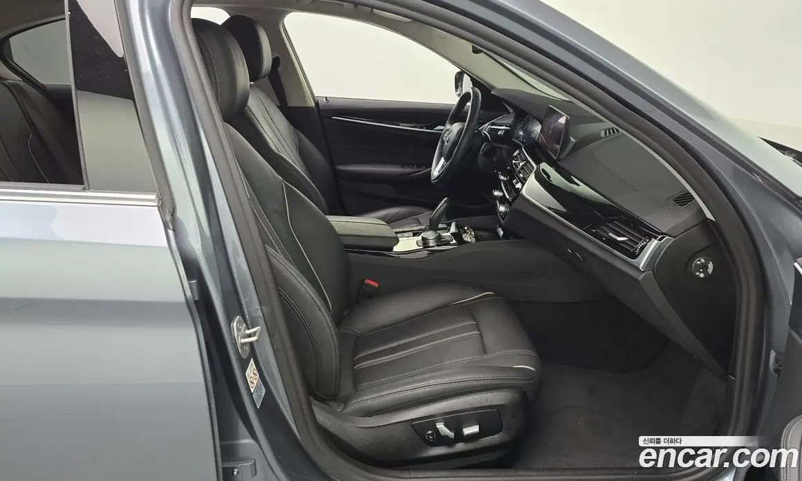 BMW 5 серия 2019 2.0 автомат (гидро), фото 16