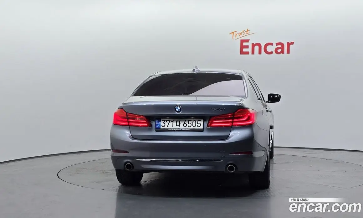 BMW 5 серия 2019 2.0 автомат (гидро), фото 4