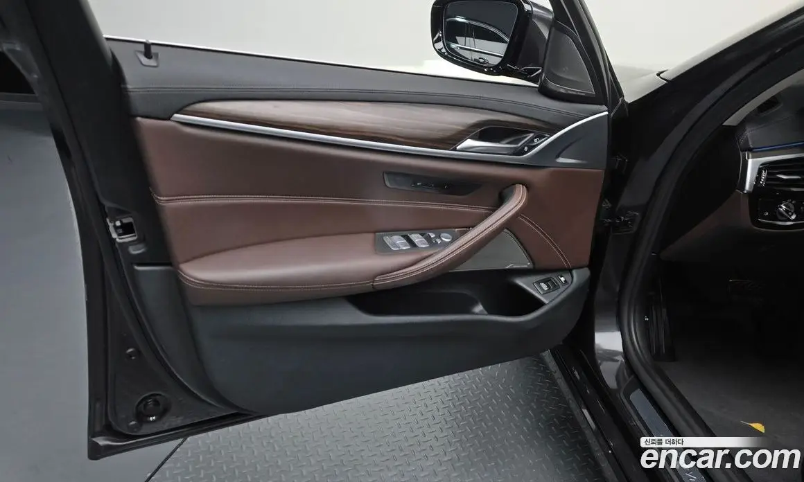 BMW 5 серия 2021 2.0 автомат (гидро), фото 13 BMW 5 серия 2021 2.0 автомат (гидро), фото 13