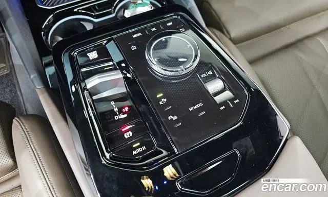 BMW 5 серия 2023 2.0 автомат (гидро), миниатюра 12