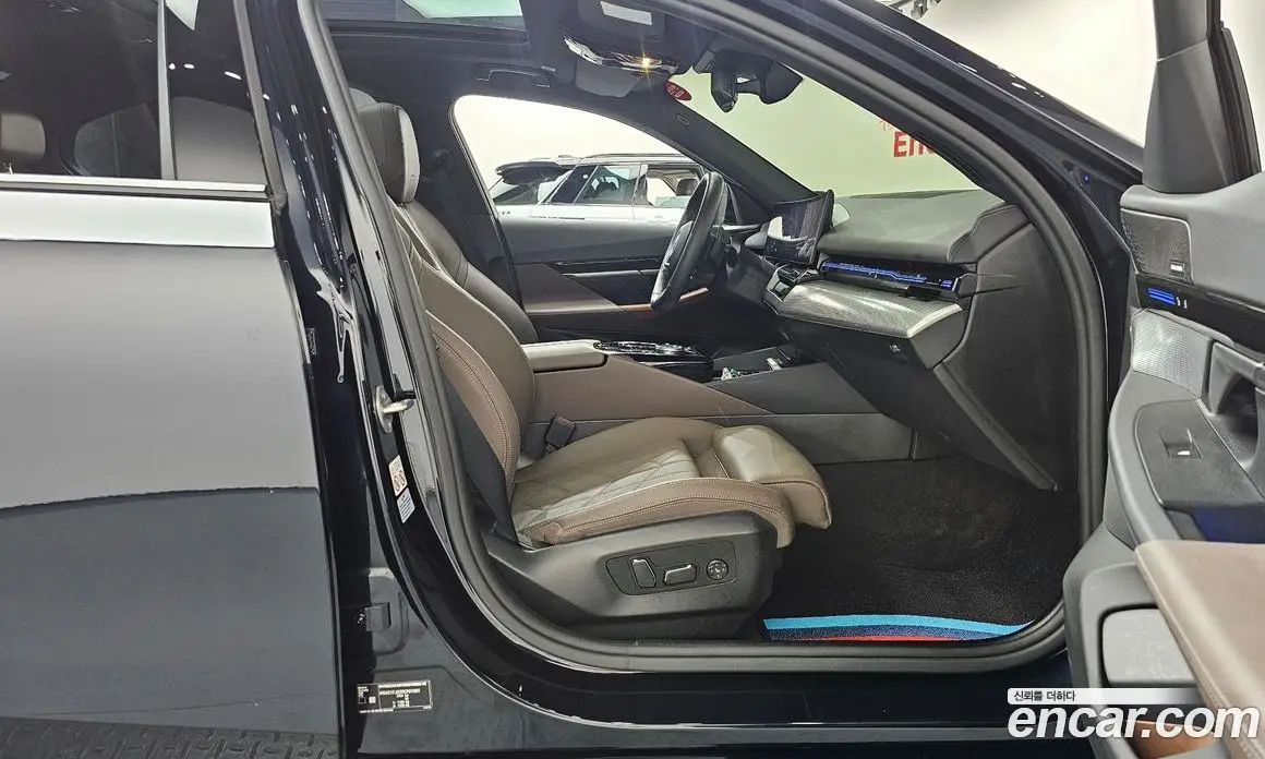 BMW 5 серия 2023 2.0 автомат (гидро), фото 16 BMW 5 серия 2023 2.0 автомат (гидро), фото 16