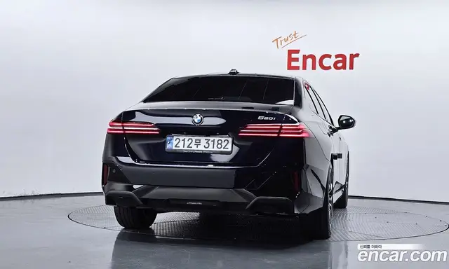 BMW 5 серия 2023 2.0 автомат (гидро), миниатюра 4 BMW 5 серия 2023 2.0 автомат (гидро), миниатюра 4