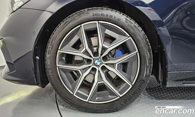 BMW 5 серия 2023 2.0 автомат (гидро), миниатюра 5 BMW 5 серия 2023 2.0 автомат (гидро), миниатюра 5