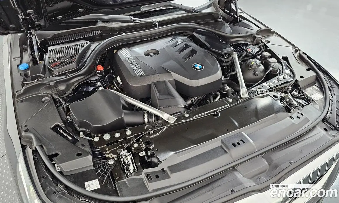BMW 5 серия 2023 2.0 автомат (гидро), фото 6 BMW 5 серия 2023 2.0 автомат (гидро), фото 6