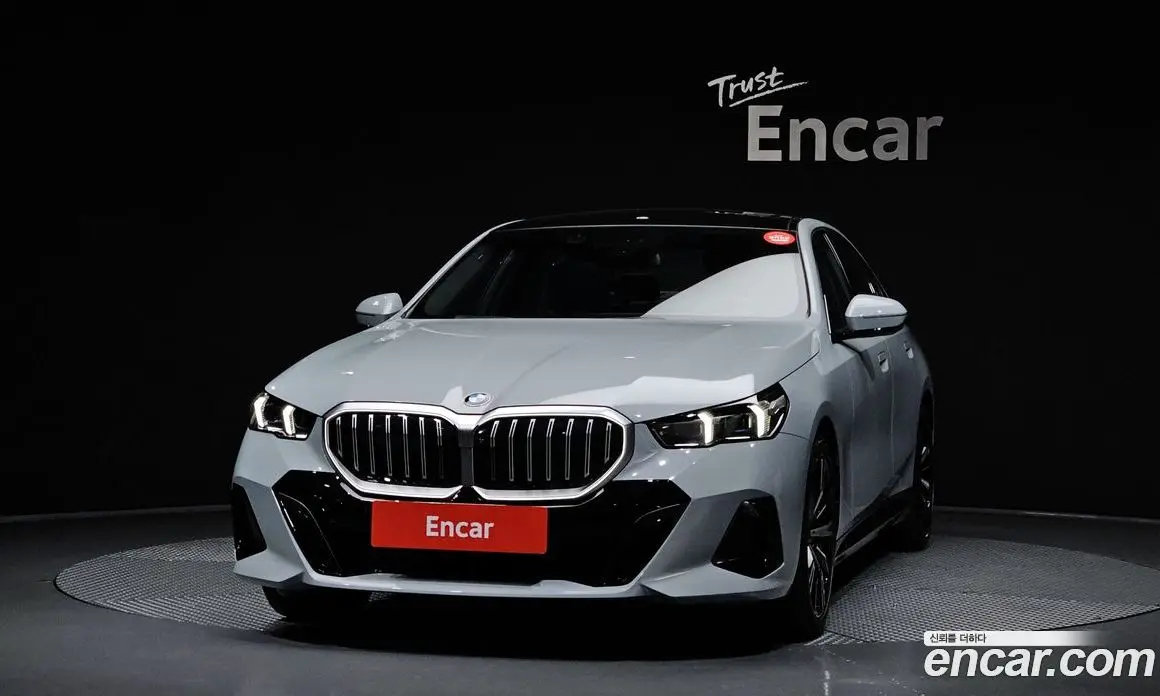 BMW 5 серия 2026 2.0 автомат (гидро), фото 3 BMW 5 серия 2026 2.0 автомат (гидро), фото 3