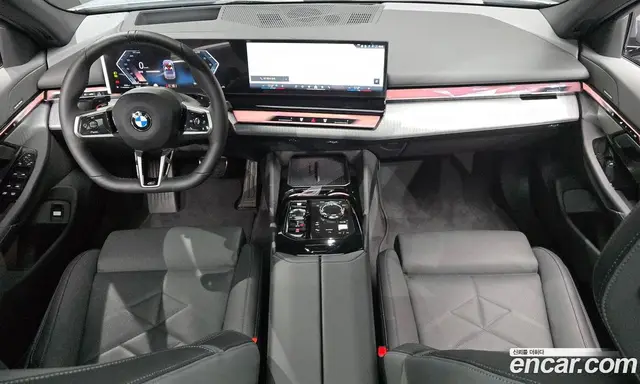 BMW 5 серия 2026 2.0 автомат (гидро), миниатюра 10 BMW 5 серия 2026 2.0 автомат (гидро), миниатюра 10