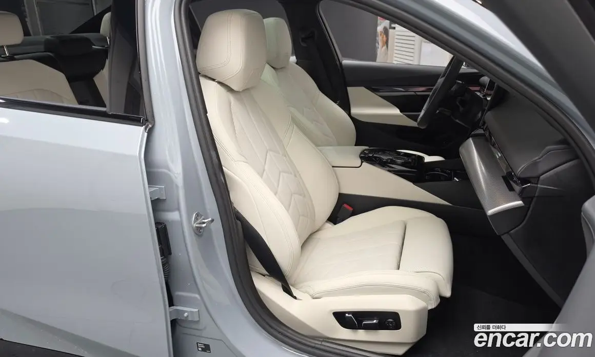 BMW 5 серия 2026 2.0 автомат (гидро), фото 18 BMW 5 серия 2026 2.0 автомат (гидро), фото 18