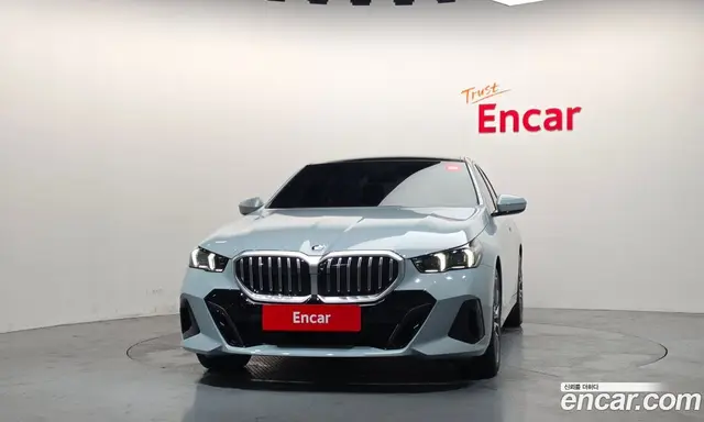 BMW 5 серия 2026 2.0 автомат (гидро), миниатюра 3 BMW 5 серия 2026 2.0 автомат (гидро), миниатюра 3
