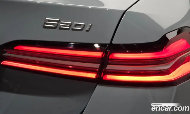 BMW 5 серия 2026 2.0 автомат (гидро), миниатюра 9 BMW 5 серия 2026 2.0 автомат (гидро), миниатюра 9