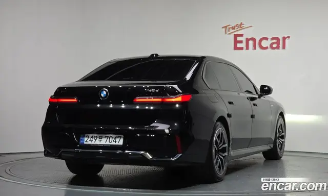 BMW 7 серия 2024 3.0 автомат (гидро), миниатюра 2