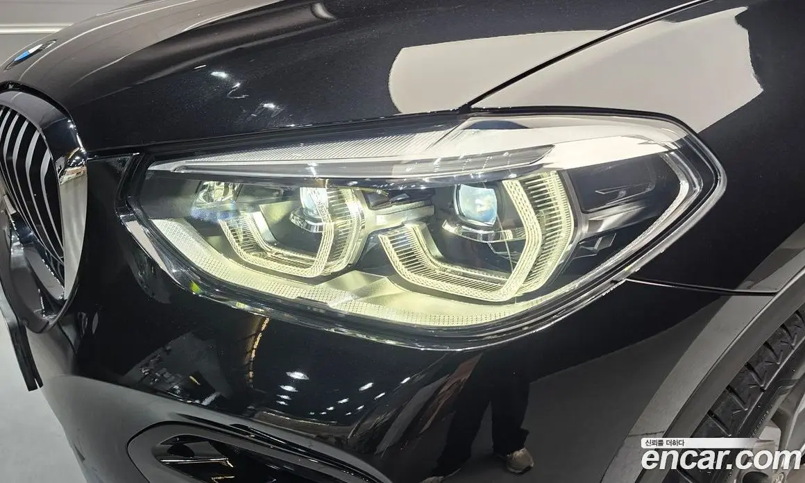BMW X4 2021 2.0 автомат (гидро), фото 8