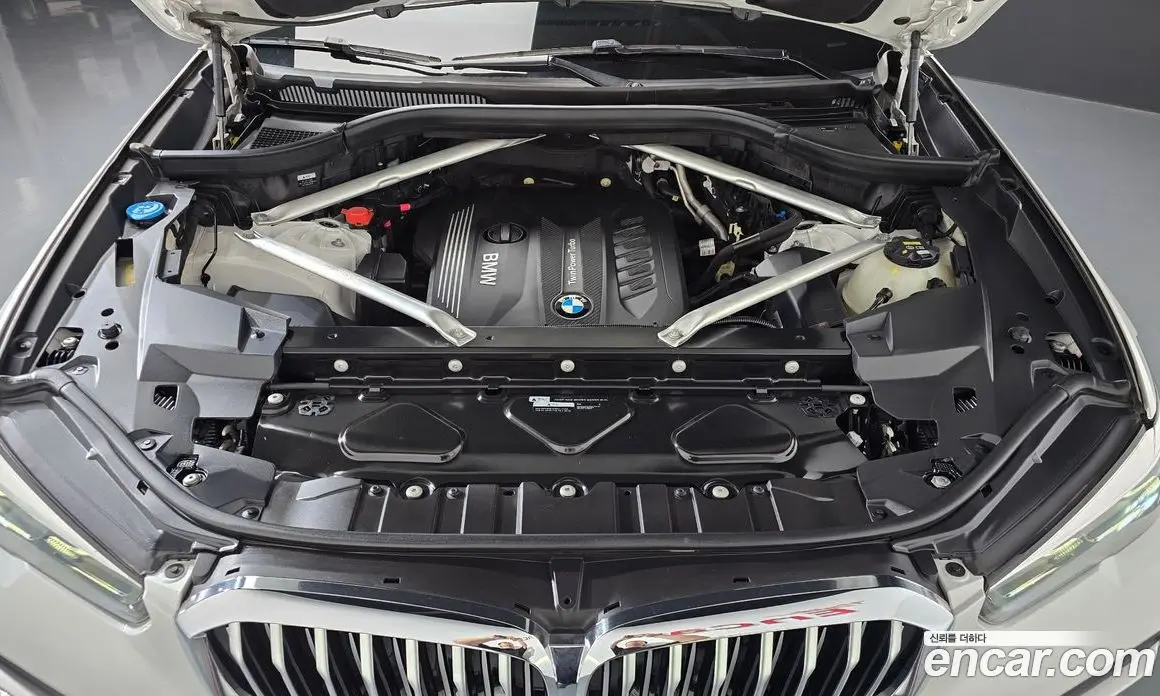BMW X5 2019 3.0 автомат (гидро), фото 6