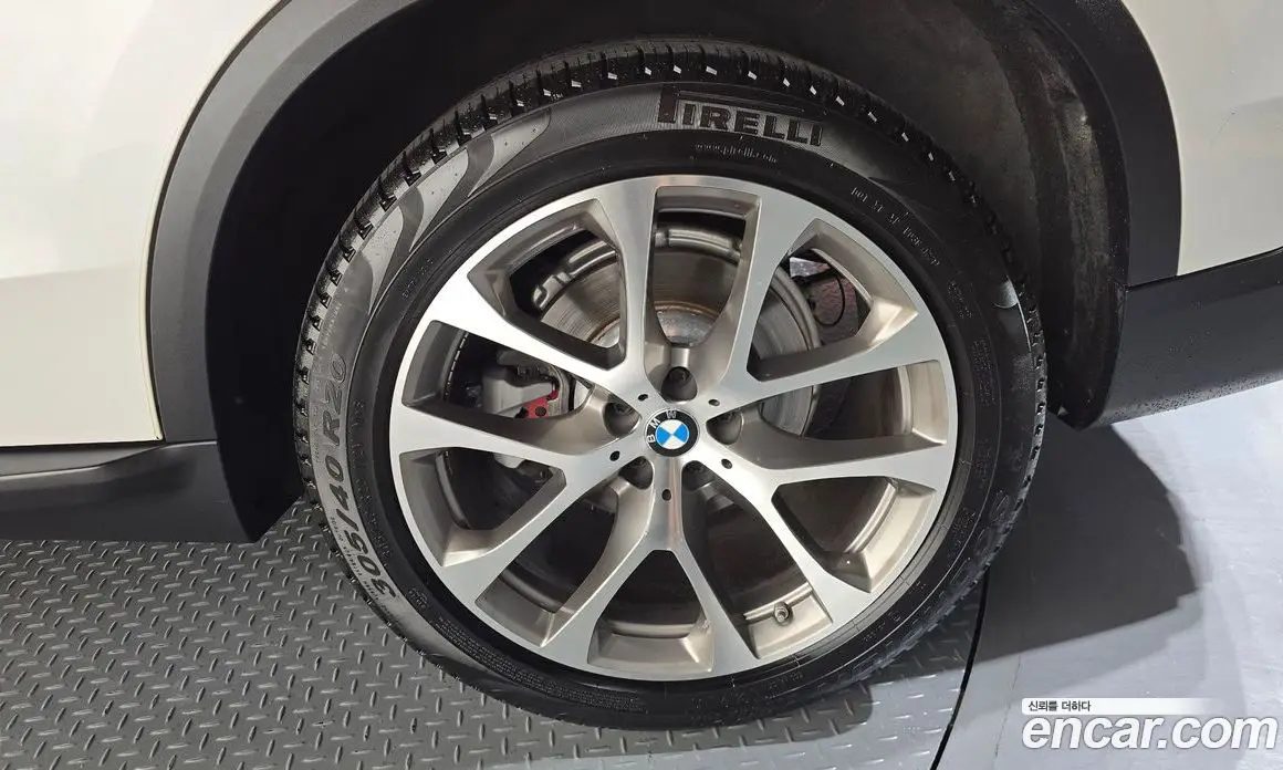 BMW X5 2019 3.0 автомат (гидро), фото 7