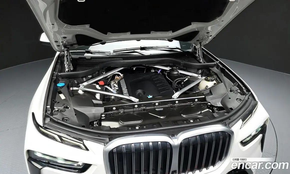 BMW X7 2024 3.0 автомат (гидро), фото 6 BMW X7 2024 3.0 автомат (гидро), фото 6
