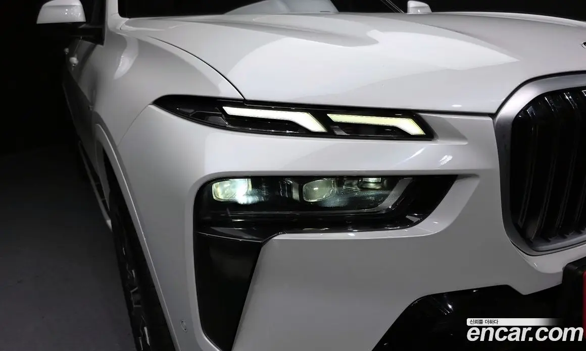 BMW X7 2024 3.0 автомат (гидро), фото 8 BMW X7 2024 3.0 автомат (гидро), фото 8