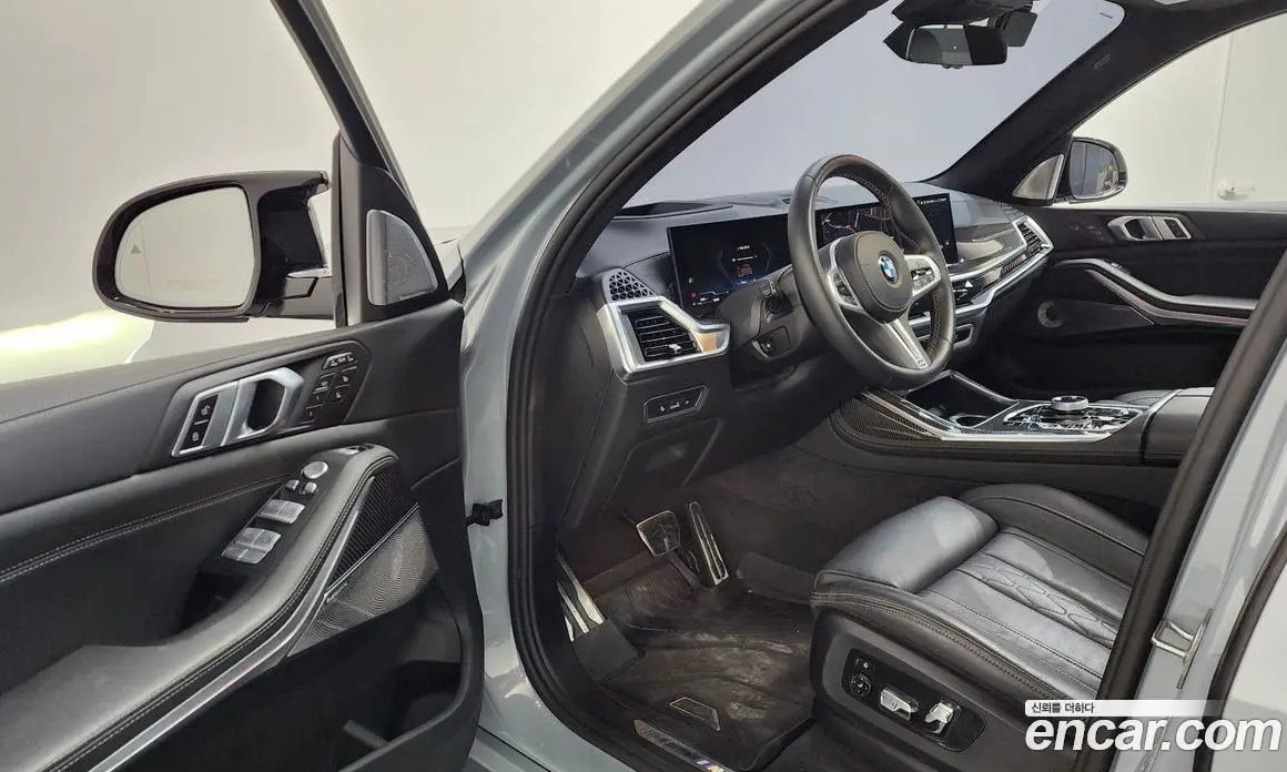 BMW X7 2024 4.4 автомат (гидро), фото 13 BMW X7 2024 4.4 автомат (гидро), фото 13