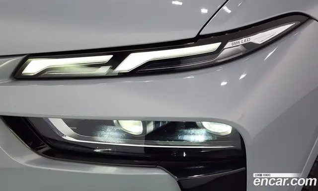 BMW X7 2024 4.4 автомат (гидро), миниатюра 8 BMW X7 2024 4.4 автомат (гидро), миниатюра 8