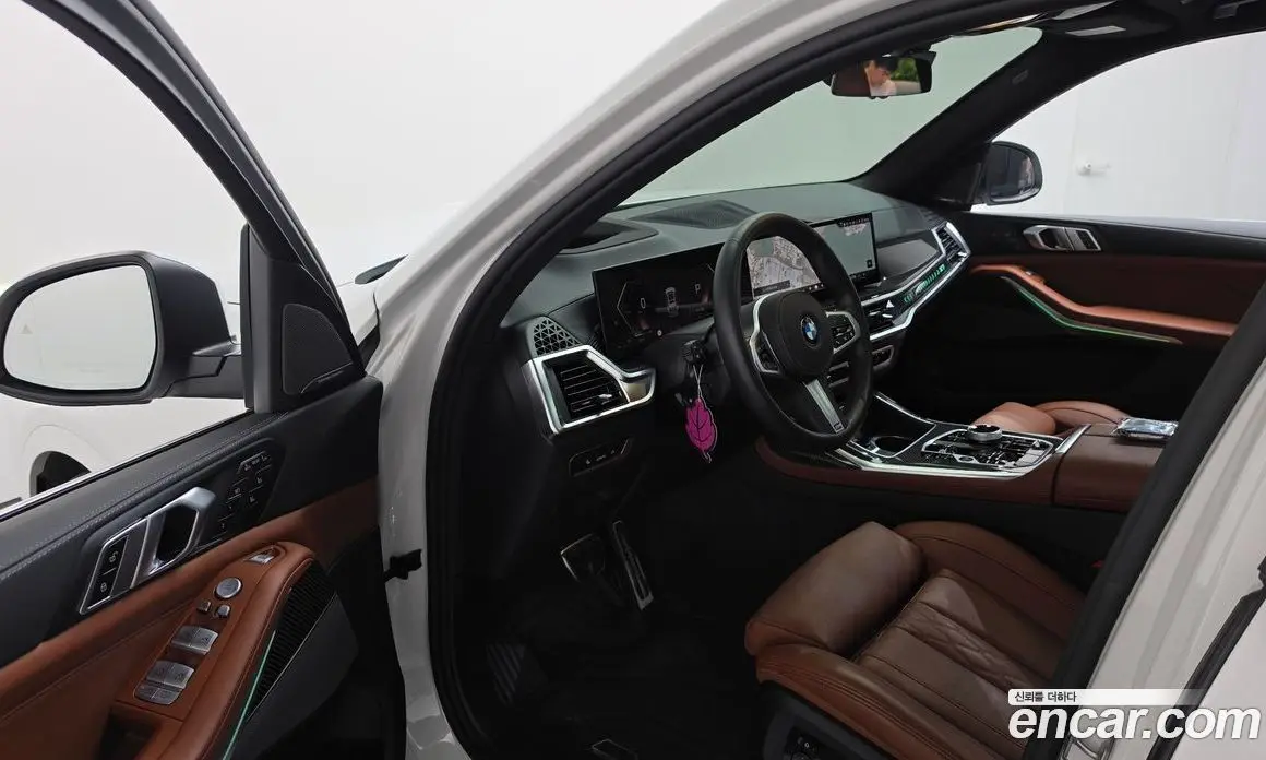 BMW X7 2025 3.0 автомат (гидро), фото 13 BMW X7 2025 3.0 автомат (гидро), фото 13