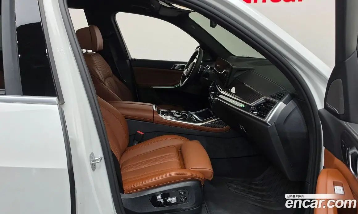 BMW X7 2025 3.0 автомат (гидро), фото 16 BMW X7 2025 3.0 автомат (гидро), фото 16