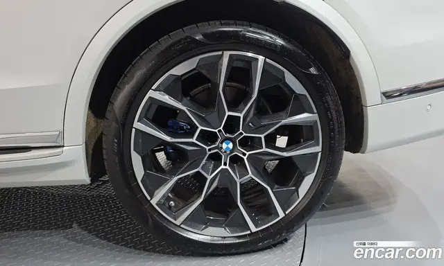 BMW X7 2025 3.0 автомат (гидро), миниатюра 7 BMW X7 2025 3.0 автомат (гидро), миниатюра 7