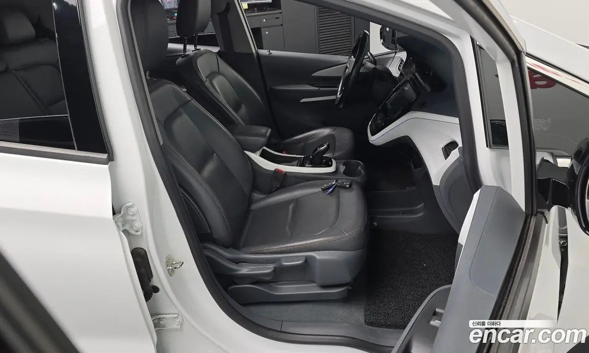 Chevrolet Bolt EV 2019 0.2 автомат (гидро), фото 15 Chevrolet Bolt EV 2019 0.2 автомат (гидро), фото 15