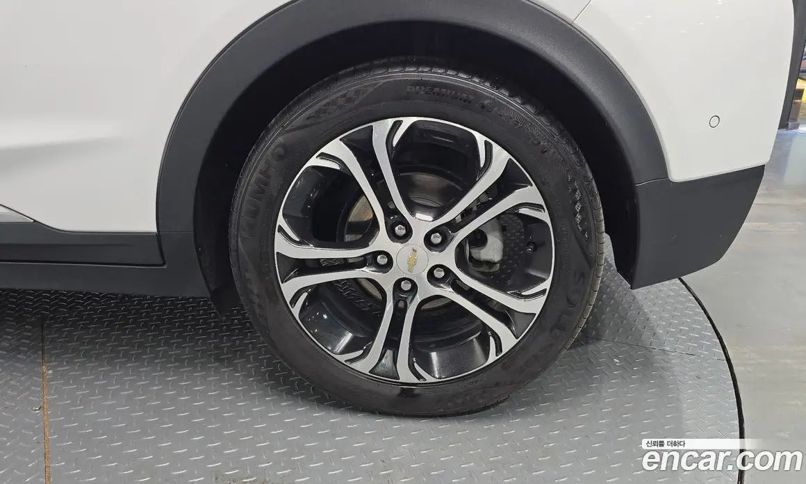 Chevrolet Bolt EV 2019 0.2 автомат (гидро), фото 6 Chevrolet Bolt EV 2019 0.2 автомат (гидро), фото 6