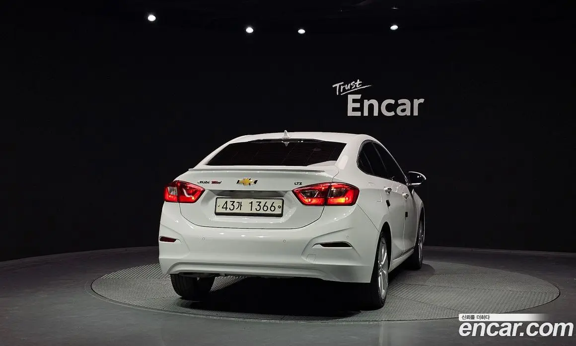 Chevrolet Cruze 2017 1.4 автомат (гидро), фото 4 Chevrolet Cruze 2017 1.4 автомат (гидро), фото 4