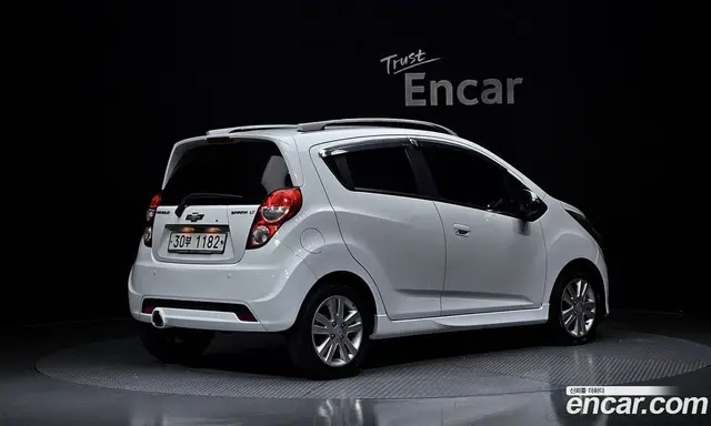 Chevrolet Spark 2013 1.0 автомат (гидро), миниатюра 2 Chevrolet Spark 2013 1.0 автомат (гидро), миниатюра 2