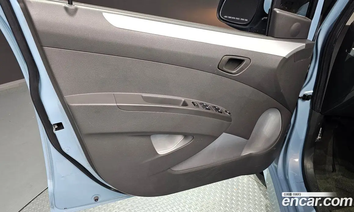 Chevrolet Spark 2014 1.0 автомат (гидро), фото 14