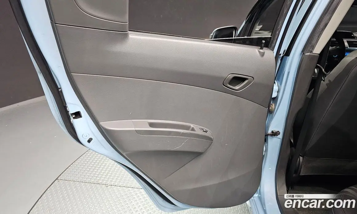 Chevrolet Spark 2014 1.0 автомат (гидро), фото 15