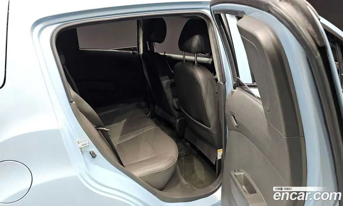 Chevrolet Spark 2014 1.0 автомат (гидро), фото 17