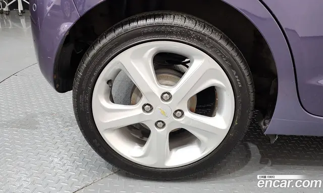 Chevrolet Spark 2015 1.0 автомат (гидро), миниатюра 5
