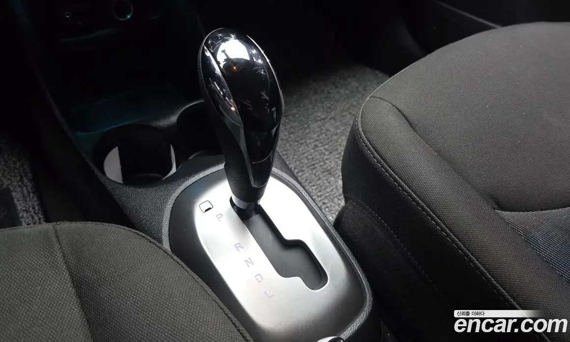 Chevrolet Spark 2016 1.0 автомат (гидро), фото 12