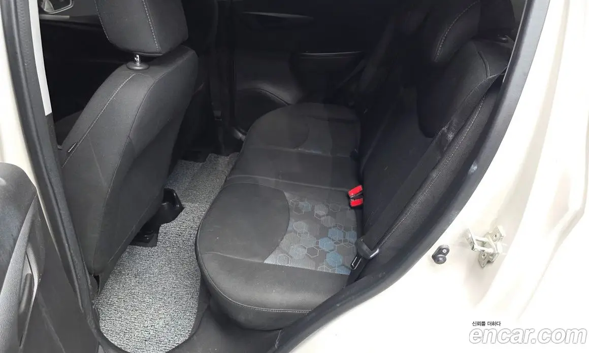 Chevrolet Spark 2016 1.0 автомат (гидро), фото 18