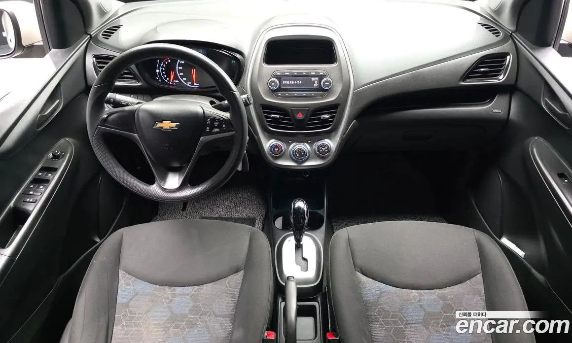 Chevrolet Spark 2016 1.0 автомат (гидро), фото 10