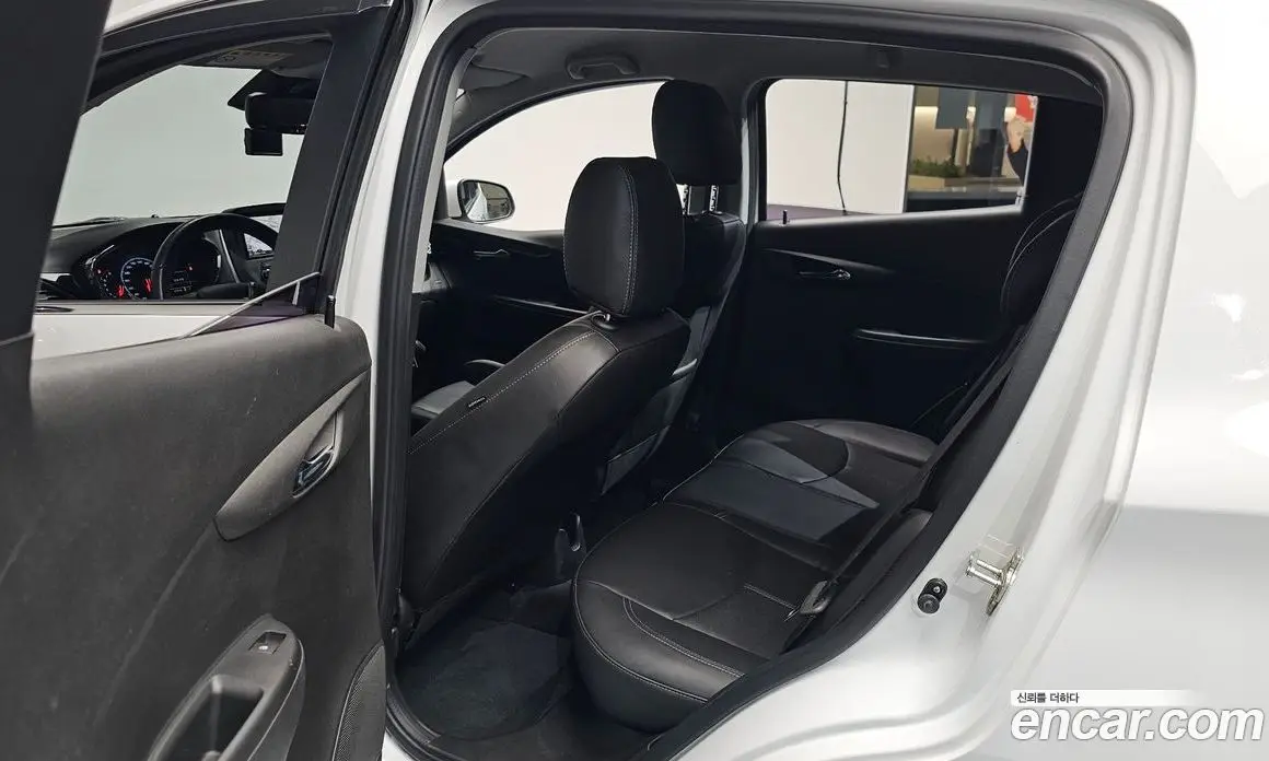 Chevrolet Spark 2017 1.0 автомат (гидро), фото 18 Chevrolet Spark 2017 1.0 автомат (гидро), фото 18